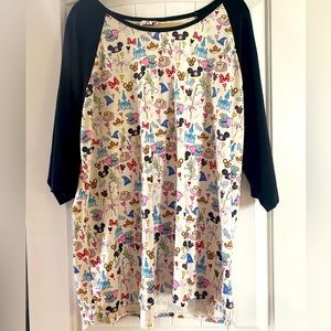 Walt Disney world raglan sleeve Tee - handmade
